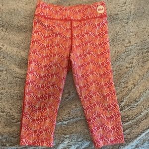 Vineyard vines performance capris